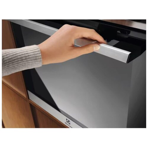 Electrolux Pećnica LOE8P39X LOE8P39X Cene