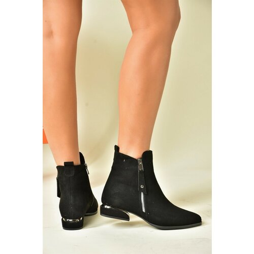 Fox Shoes Women's Black Suede Low Heeled Boots Cene