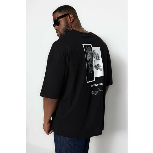 Trendyol Plus Size T-Shirt - Black - Oversize Slike