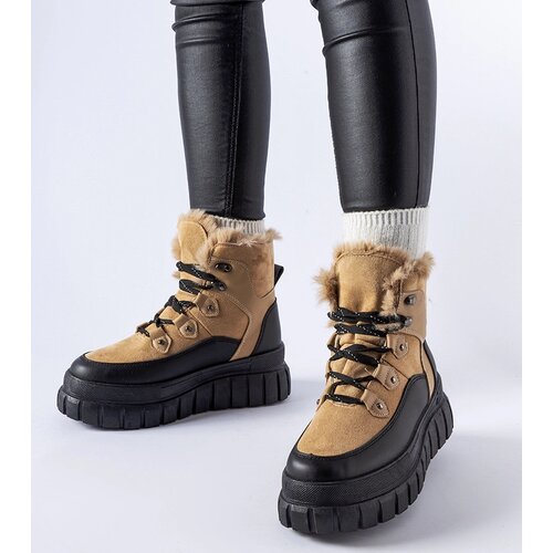 Gemre Beige ankle boots with a chunky sole Cervantes Cene