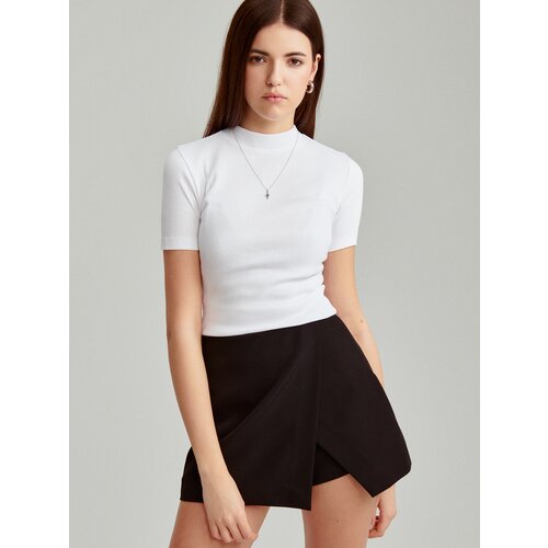 House - Pripijena bluza s visokim ovratnikom - Bijela Slike