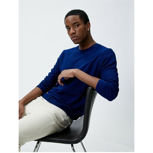Koton Sweater - Dark blue - Regular fit Cene
