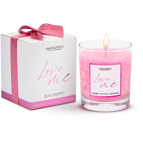 Magnetifico Love me Premium Aphrodisiac Candle Blackberry Slike