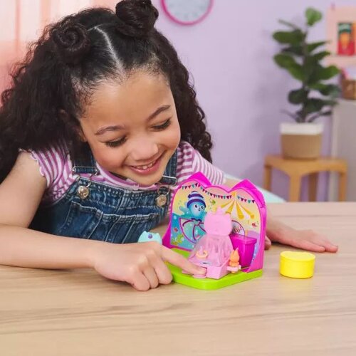 Gabby&amp;#039;s Dollhouse karnevalska soba Kitty Narwhal Slike