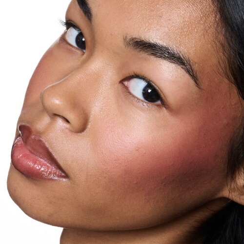 MAC Cosmetics Skinfinish Colourstruck rdečilo odtenek Sinner 4.5 g Slike