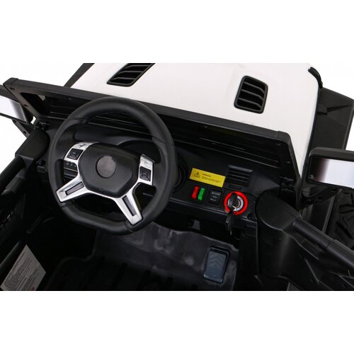  Avto na akumulator Master Of Terain 4x4 - bel Slike