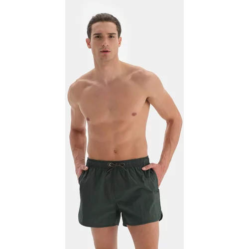 Dagi Plaid design in khaki. Mini shorts