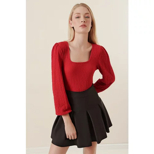 Bigdart Blouse - Red - Fitted