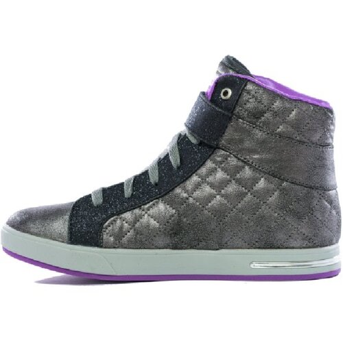 Skechers quilted crush top