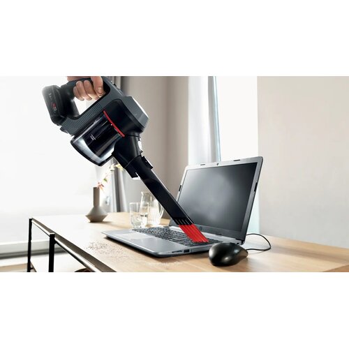 Bosch akumulatorski sesalnik BCS711A Slike
