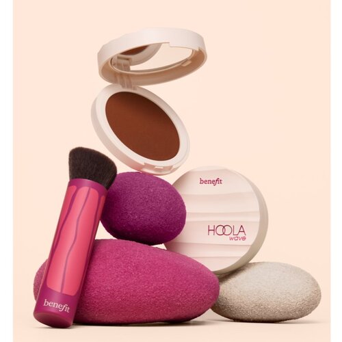 Benefit Hoola WaveMaker Brush čopič za bronzer 1 kos Slike