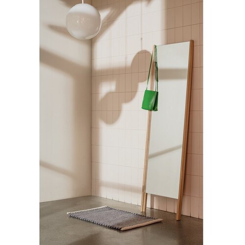 Noo.ma Stojeće ogledalo s okvirom od masivnog drveta 49x166 cm Lun &amp;ndash; Slike