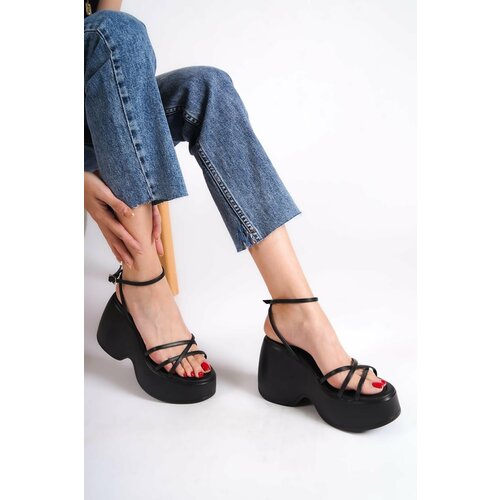Capone Outfitters Sandals - Black - Wedge Slike