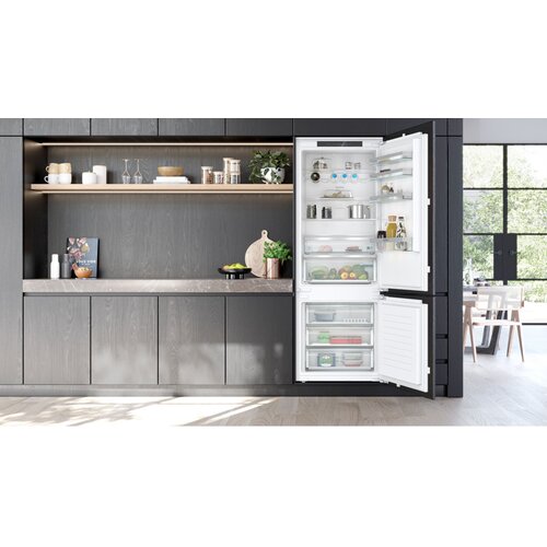 Siemens KB96NVFE0 Vgradna kombinacija, hladilno-zamrzovalna fiksni panel, tehnologija NoFrost Slike