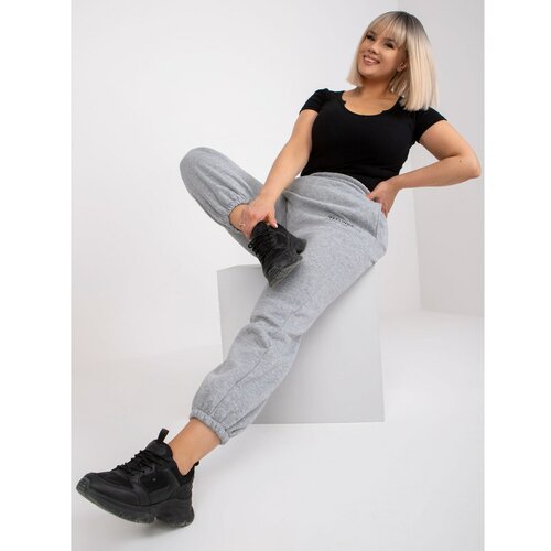 Fashion Hunters Gray melange plus size sweatpants with Banni pockets Slike