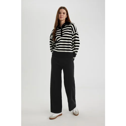 Defacto Straight Fit Knitwear Trousers