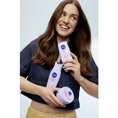 Nivea Length Wonder &amp;scaron;ampon za učvr&amp;scaron;ćivanje za ispucale vrhove kose 400 ml Slike