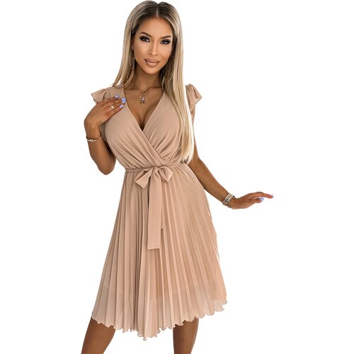 Numoco Pleated dress with neckline and ruffles Slike