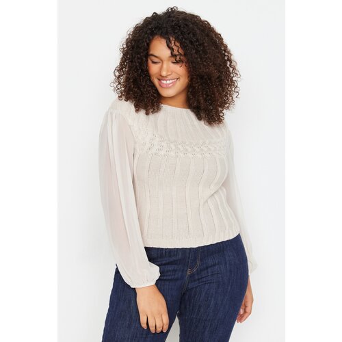 Trendyol Curve Plus Size Sweater - Beige - Fitted Slike