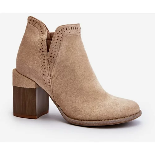 Kesi Light beige Jolnima ankle boots with a massive high heel with a cutout