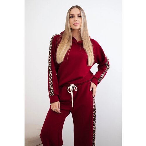 Kesi Włoski Viscose set with leopard stripes burgundy Slike
