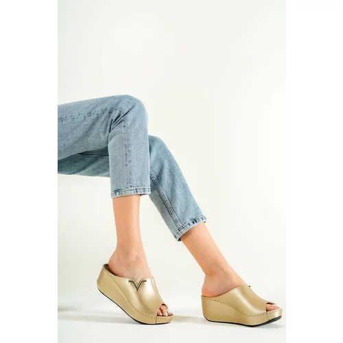 Capone Outfitters Mules - Gold - Wedge