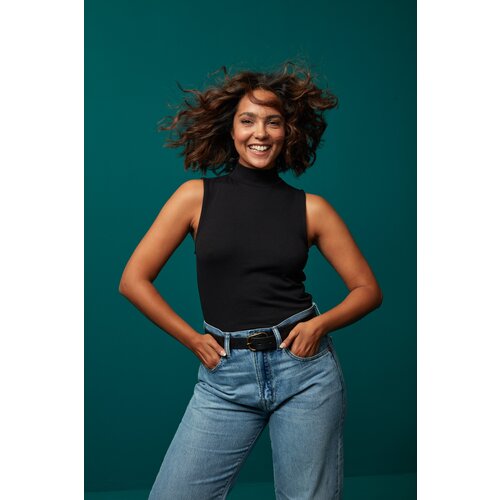 GAP Tank Top - Women Cene