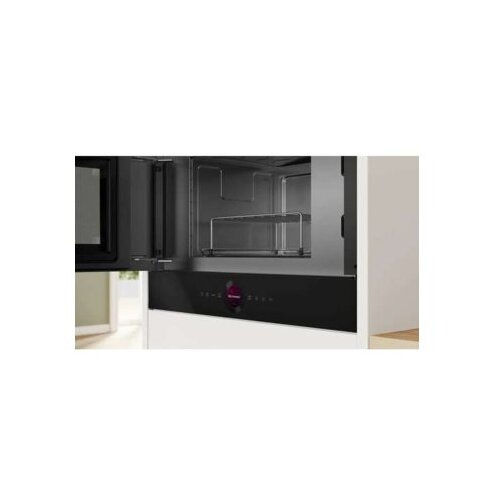 Bosch ugradna mikrotalasna rerna BEL7321B1 Slike