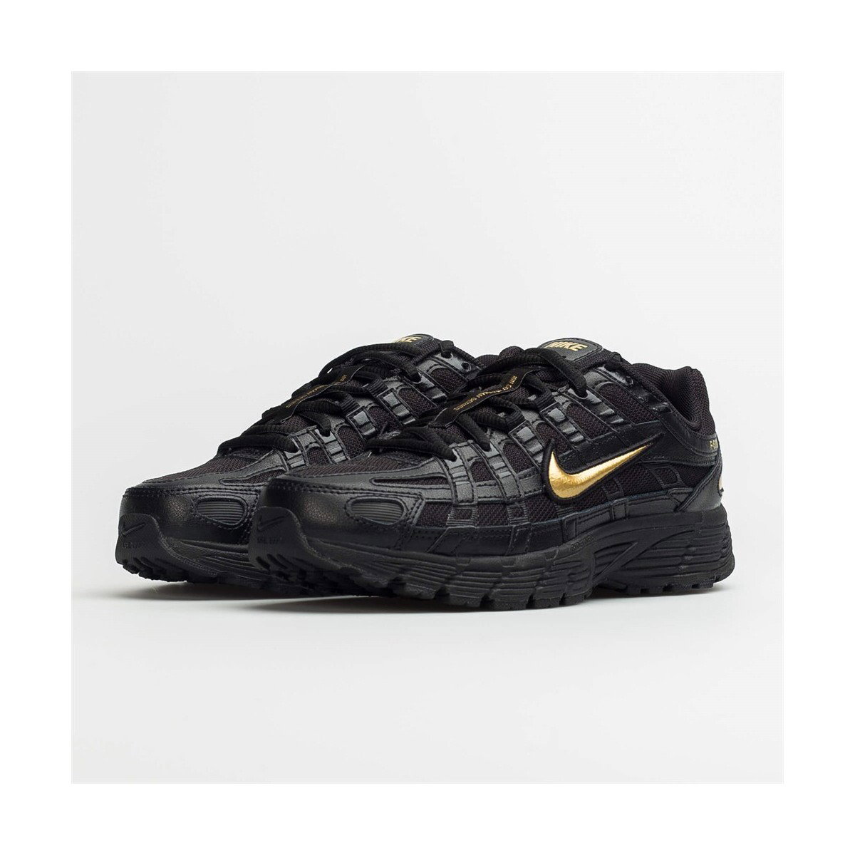 Nike Nizke superge Wmns P6000 Essential Pozlačena Cene