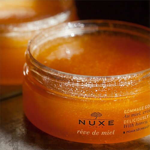 Nuxe R&amp;ecirc;ve de Miel&amp;reg; Deliciously Body Scrub negovalen piling za telo 175 ml Slike