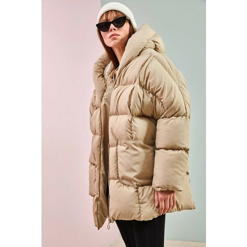 Bianco Lucci Women's Beige Oversized Puffy Coat with Large Double Pockets. Cene