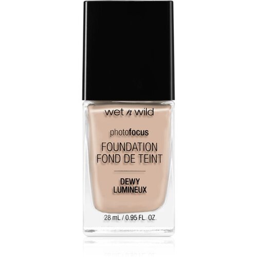 Wet N Wild Photo Focus Dewy zelo prekriven in osvetljevalen puder 28 ml odtenek Soft Ivory Cene