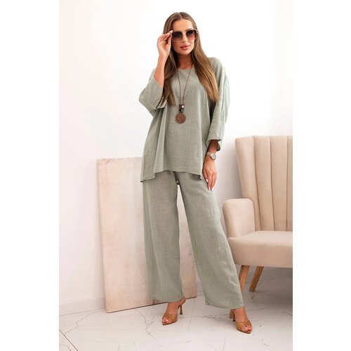 Kesi Włoski Women&amp;#039;s set made of viscose blouse with a necklace and khaki pants Slike