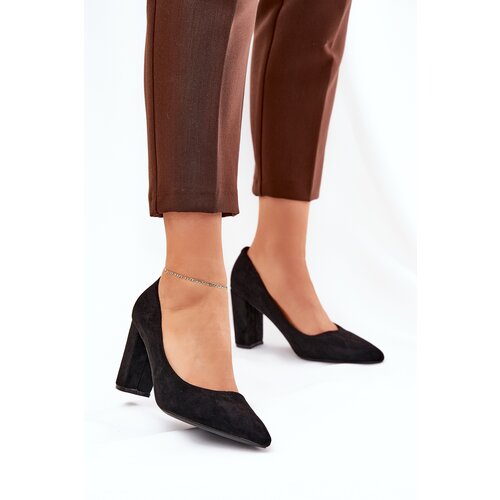 Boto Eco Suede Heels On A Heel Black Ellinoria Slike
