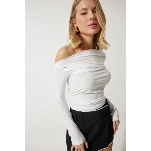  Women's White Draped Collar Gather Detailed Blouse