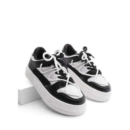 Marjin Sneakers - Black - Flat