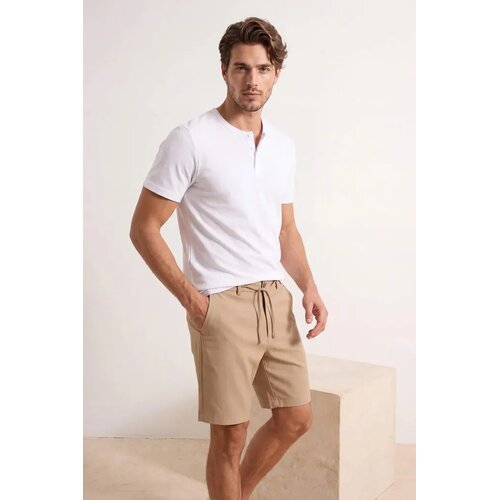 Trendyol MAN mu&scaron;ka majica Tmnss26Ts00040, bela Cene