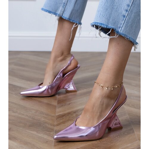 Gemre Purple sandals on a geometric wedge Kokkes Cene