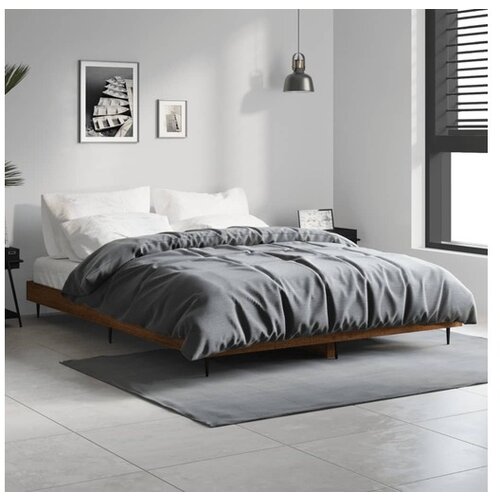 VidaXL Posteljni okvir rjav hrast 135x190 cm inzenirski les Slike