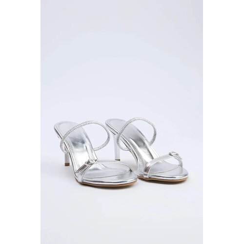 Trendyol Shoes Ženske sandale Takss25To00010, Srebrne Cene