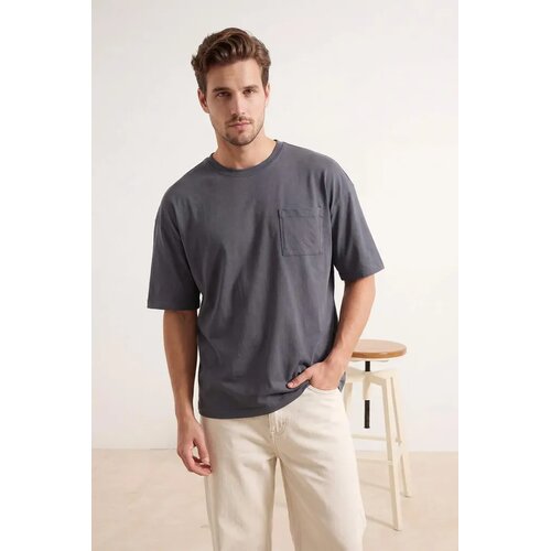 Trendyol Mu&scaron;ka majica Tmnss26Ts00016, Antracit Cene