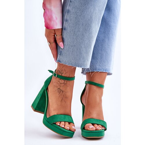Kesi Fashionable suede sandals on a square heel green Merila Slike