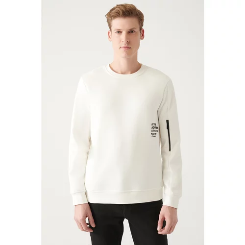 Avva Men's White Crew Neck Printed Standard Fit Regular Fit Sweatshirt