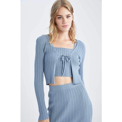 Defacto Slim Fit V-Neck Cardigan Slike