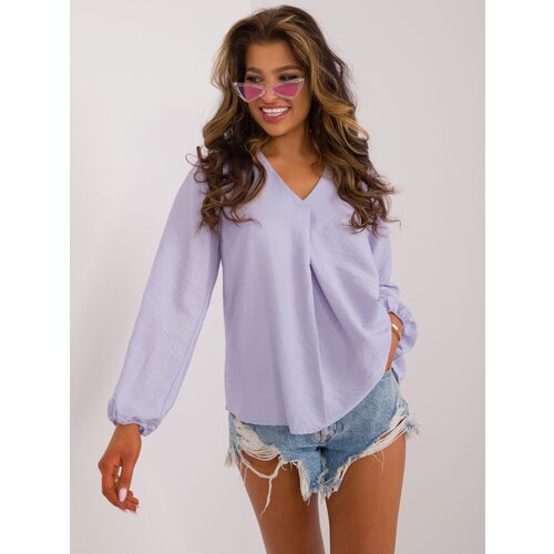 Fashion Hunters Light blue blouse with SUBLEVEL neckline Slike
