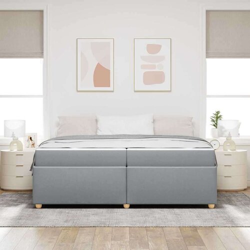  Okvir kreveta s madracem Svjetlosiva 200 x 200 cm tkanina Slike