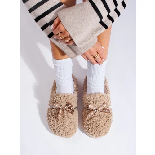 SHELOVET Warm beige women's slippers