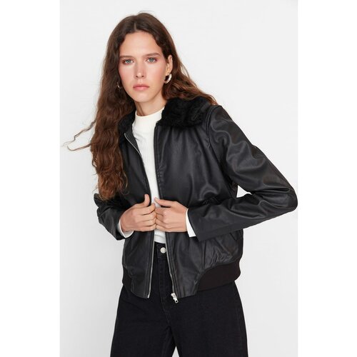 Trendyol Black Collar Plush Detailed Faux Leather Coat Slike