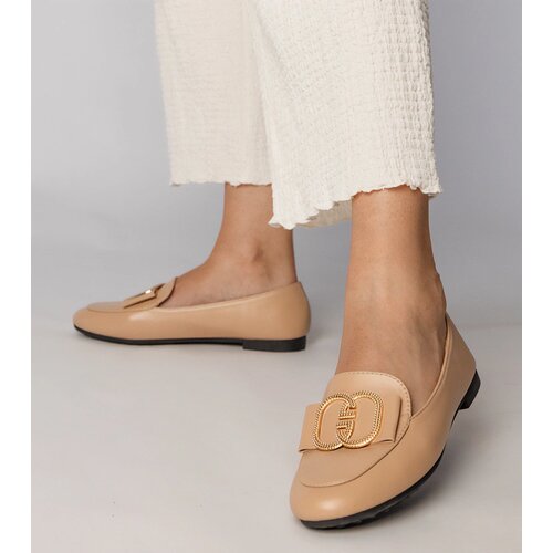 Gemre Cream women&amp;#039;s loafers with a gold decoration Frada Slike