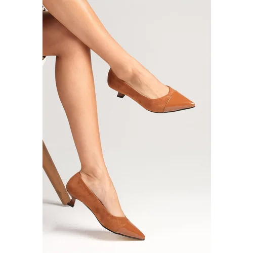 Mio Gusto Elenor Tan Color Patent Leather and Suede Combination Short Heeled Shoes.